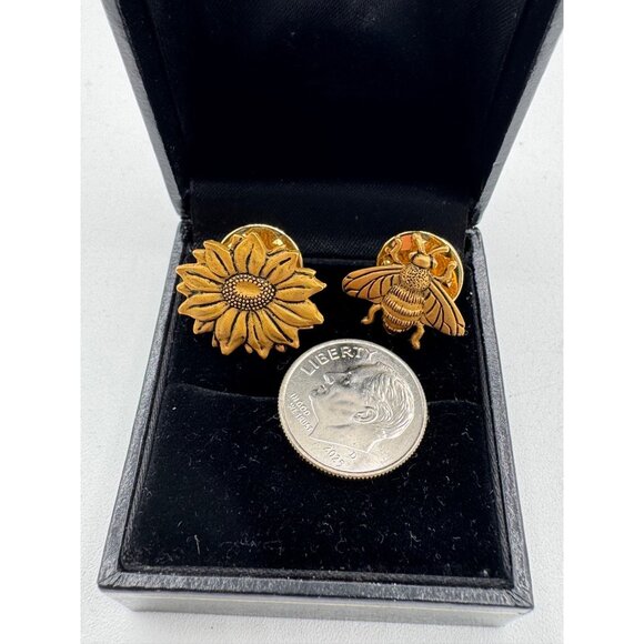 Vintage Bee And Sunflower Gold Tone Pin Brooch - Picture 4 of 4